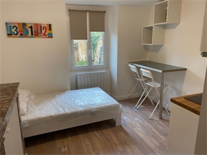 appartement à la location -   86000  POITIERS, surface 13 m2 location appartement - APR653804